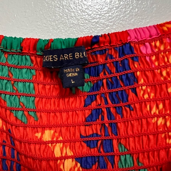 Skies Are Blue Puffed Sleeve Square Neck Tropical Print Dress in Red, Large - Picture 5 of 10